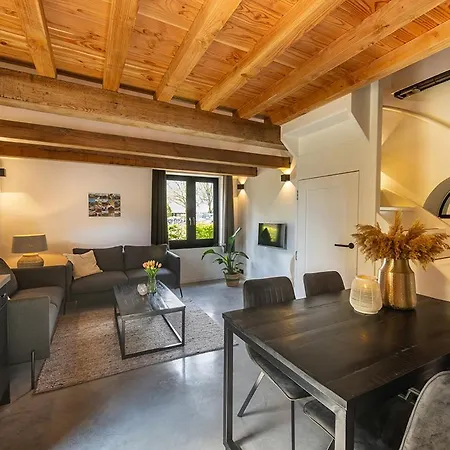 In De Polder Tatil Evi