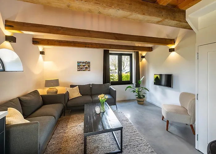 Holiday home In De Polder Oud-Alblas