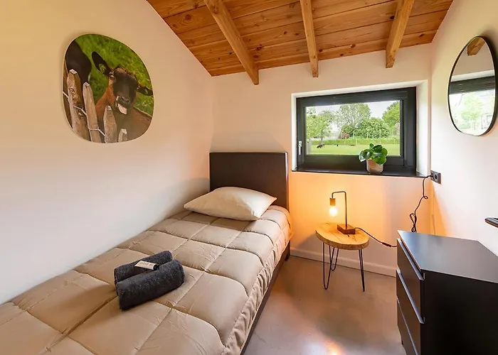 Holiday home In De Polder Oud-Alblas