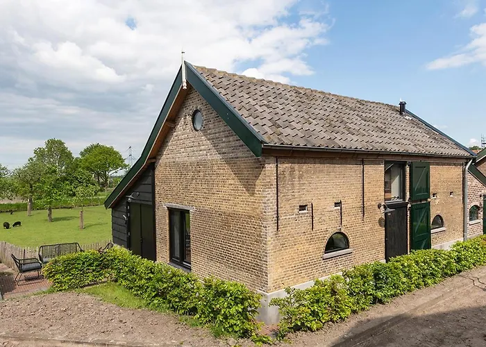 Holiday home In De Polder Oud-Alblas
